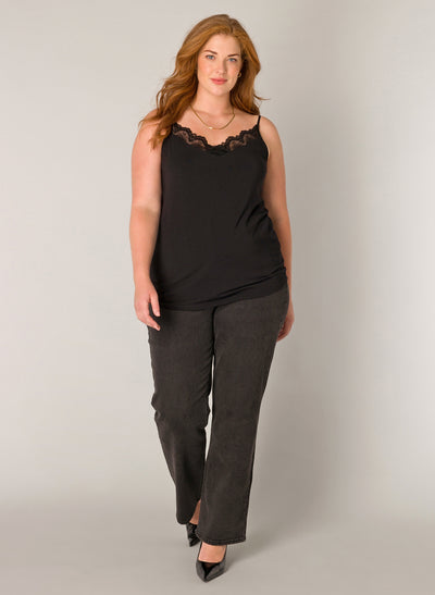 YestA - Base Level Curvy - Yelina hlýrabolur með blúndu